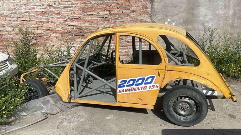 dc6c85f4-1e96-4fc5-8bcf-a121fad3b4ea